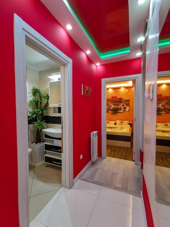 Spa Apartman Red Passion Apartment Belgrade Luaran gambar